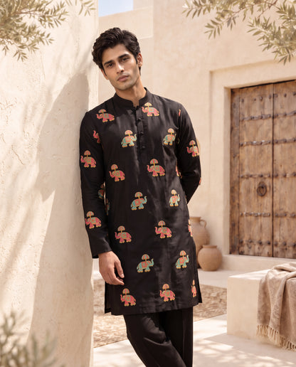 Bnajara - Silk Embroidery Kurta Set
