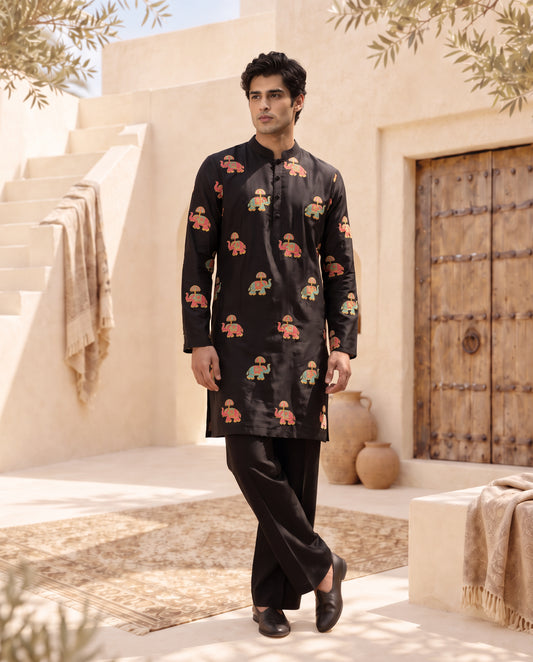 Bnajara - Silk Embroidery Kurta Set