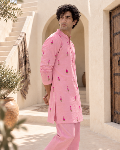 Gulrez - Silk Embroidery Kurta Set